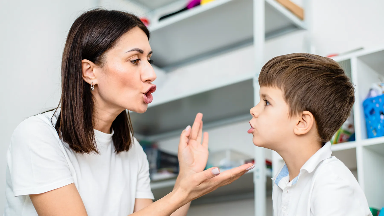 Understanding Echolalia in Children: Causes, Signs & Effective Therapies in Islamabad